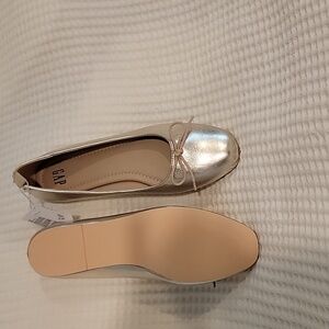 Gap NWT Gold Metallic Ballet Flats